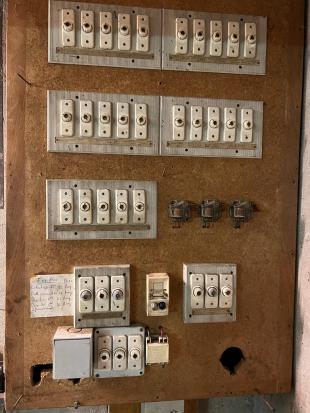 Tableau électrique en triphasé